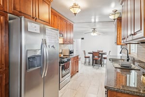 Wayside Ave-S0304-011.jpg