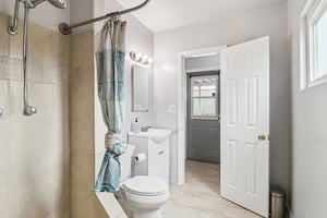 Wayside Ave-S0304-016.jpg