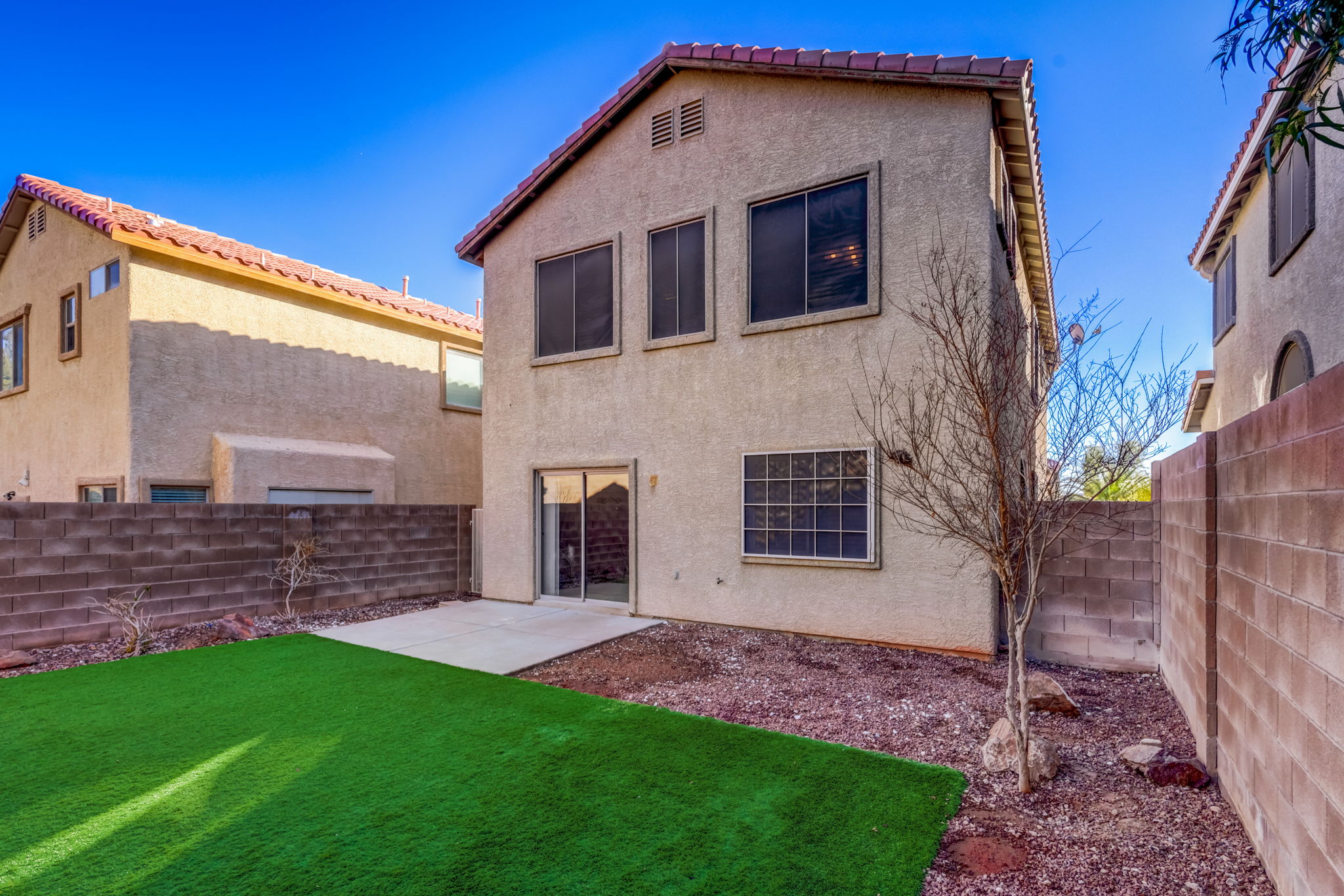 Newcastle Hills St-035