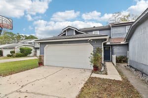 Peppermill Ln-001.jpg
