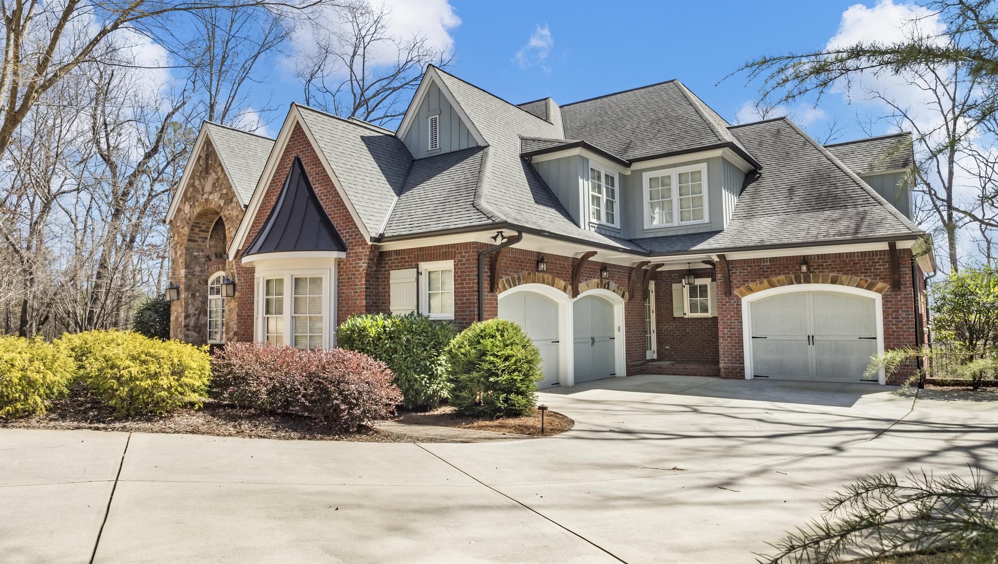  1098 Crescent River Pass NW, Suwanee, GA 30024, US