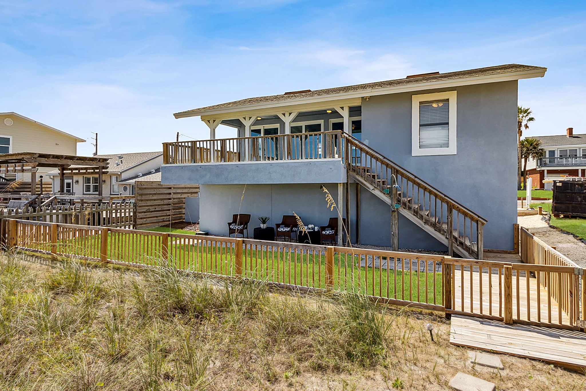 This IS the quintessential beach house ...