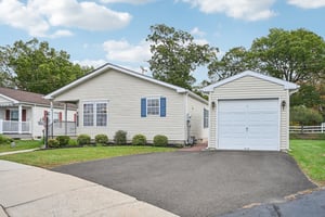 John F Kennedy Dr-S2110-004.jpg