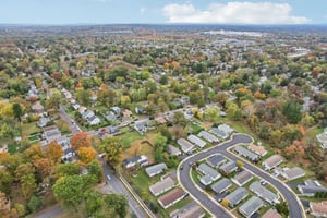 John F Kennedy Dr-S2110-057.jpg