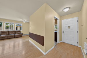  Photo 37