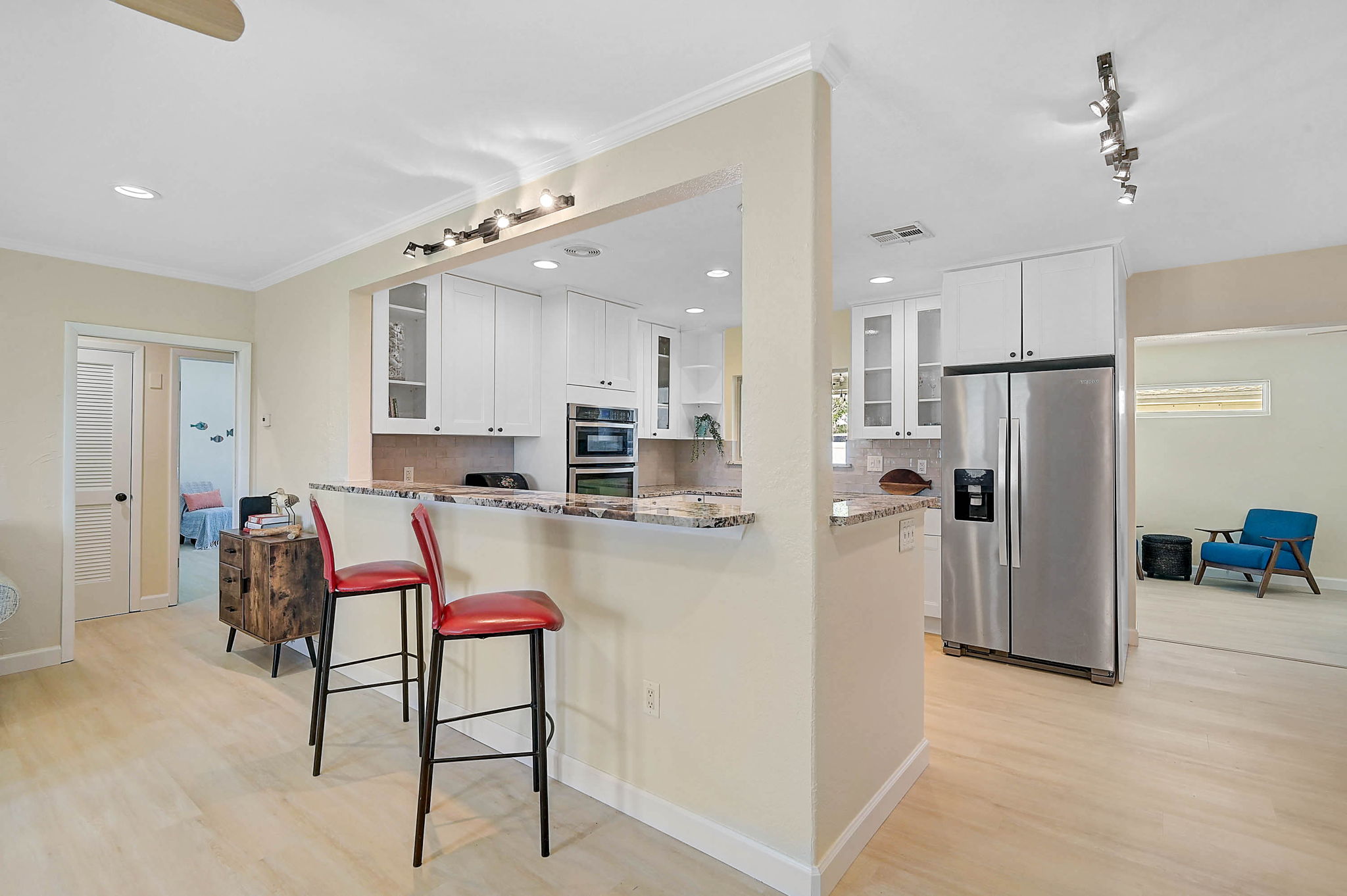 1099 Nokomis Ave S - NEW-5