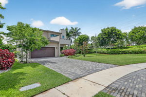 10990-8905