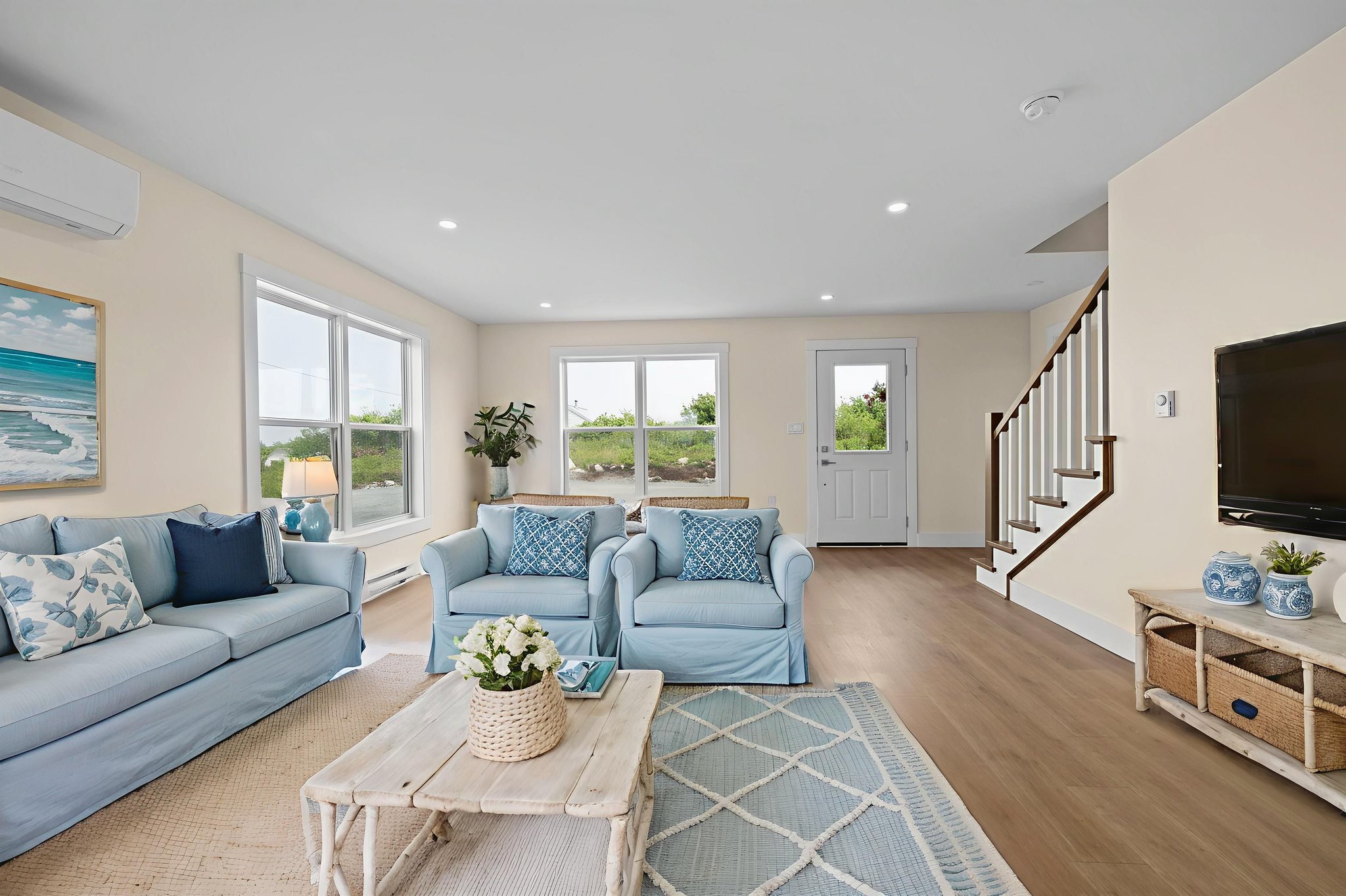 BAS_6248 virtually staged.jpeg