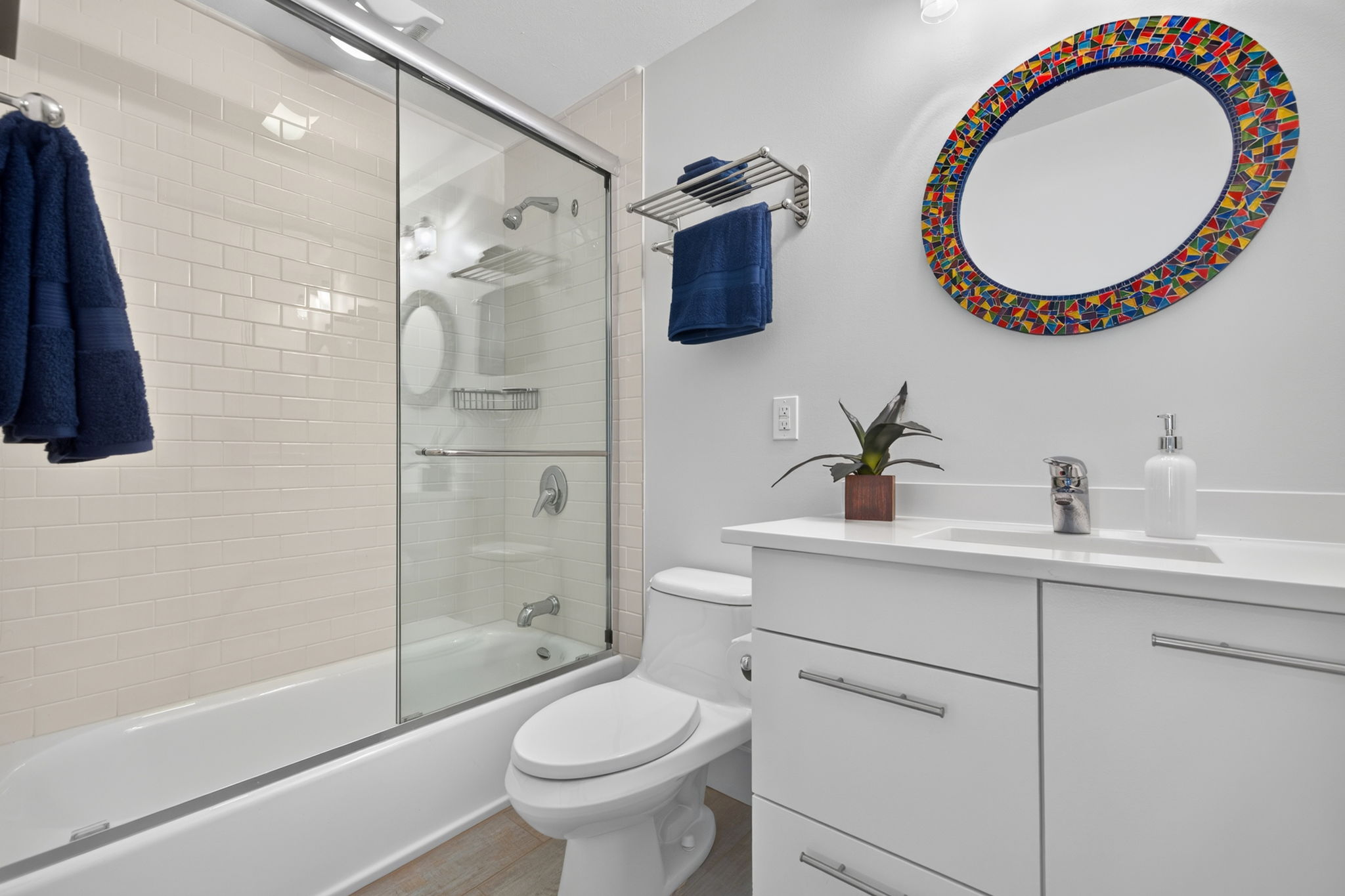 37-Guest Bathroom 2