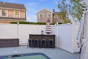  Photo 82