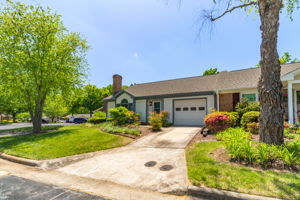11 Buckboard Ln-4
