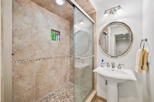 RAW_5549.jpg