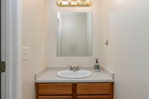 HalfBath-1