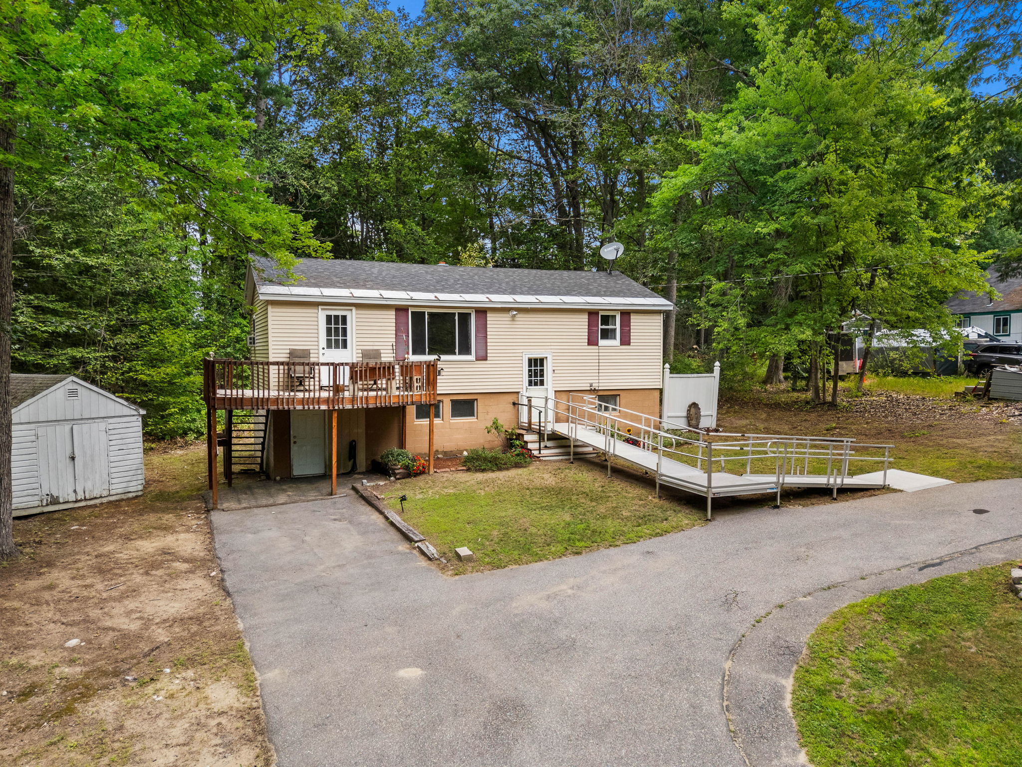 11 Dudley Dr, Middleton, NH 03887, USA Photo 3