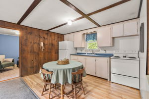 11 Dudley Dr, Middleton, NH 03887, USA Photo 18