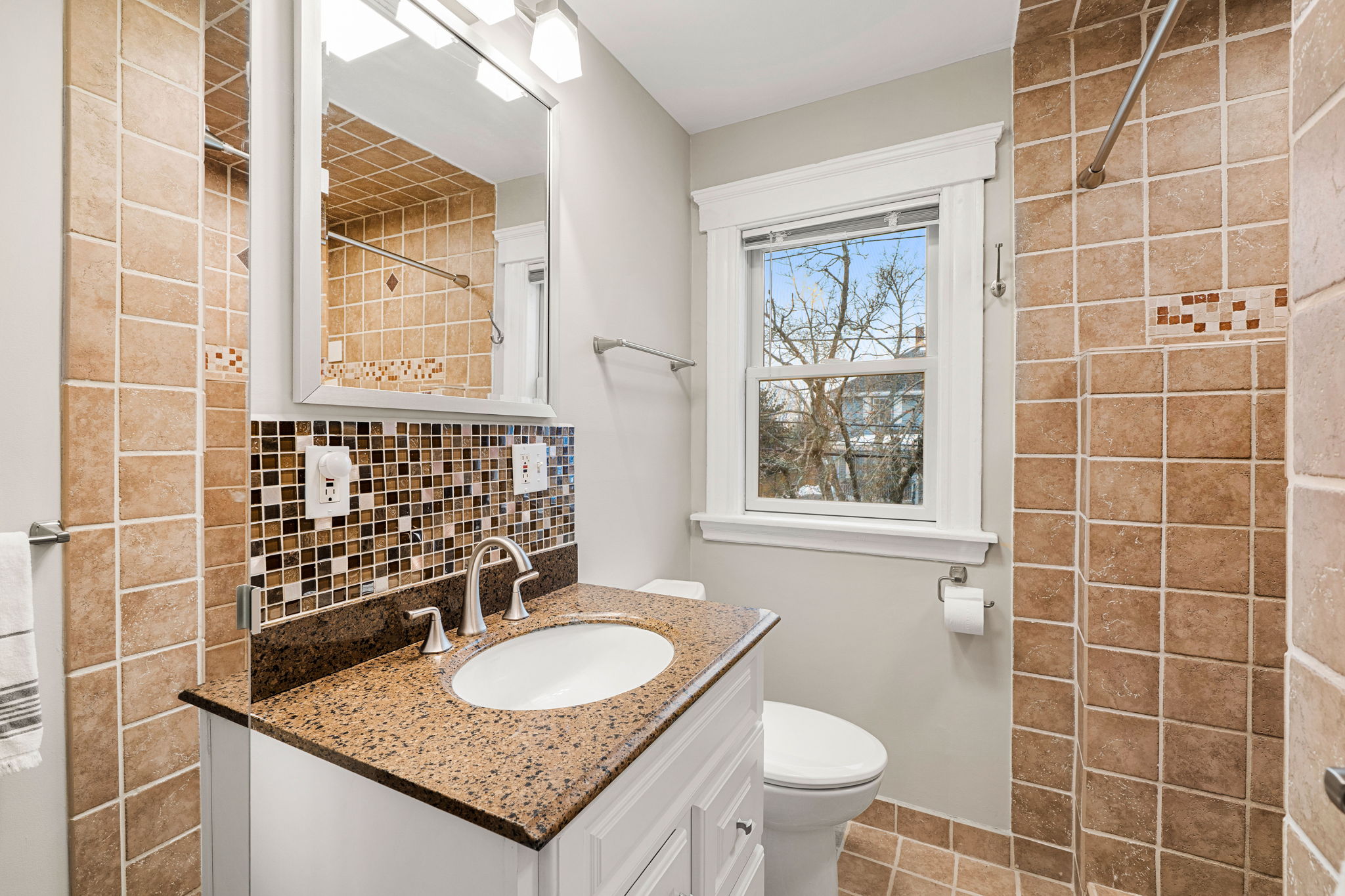 11 Evans Rd, Peabody, MA 01960, USA Photo 31