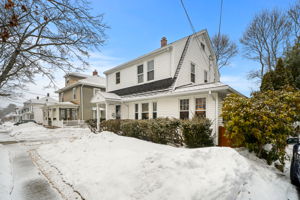 11 Evans Rd, Peabody, MA 01960, USA Photo 17