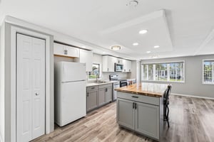 Florence Blvd-S2309-016.jpg