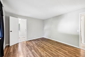 Florence Blvd-S2309-023.jpg