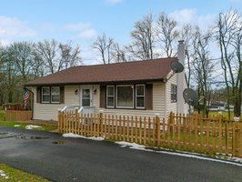  Photo 0