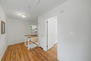  Photo 36