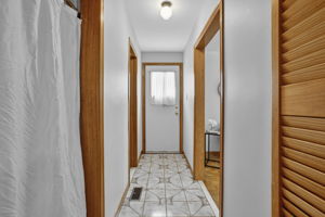  Photo 34