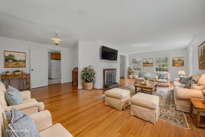 11 Heath St, Groton'-20 virtually staged.jpeg