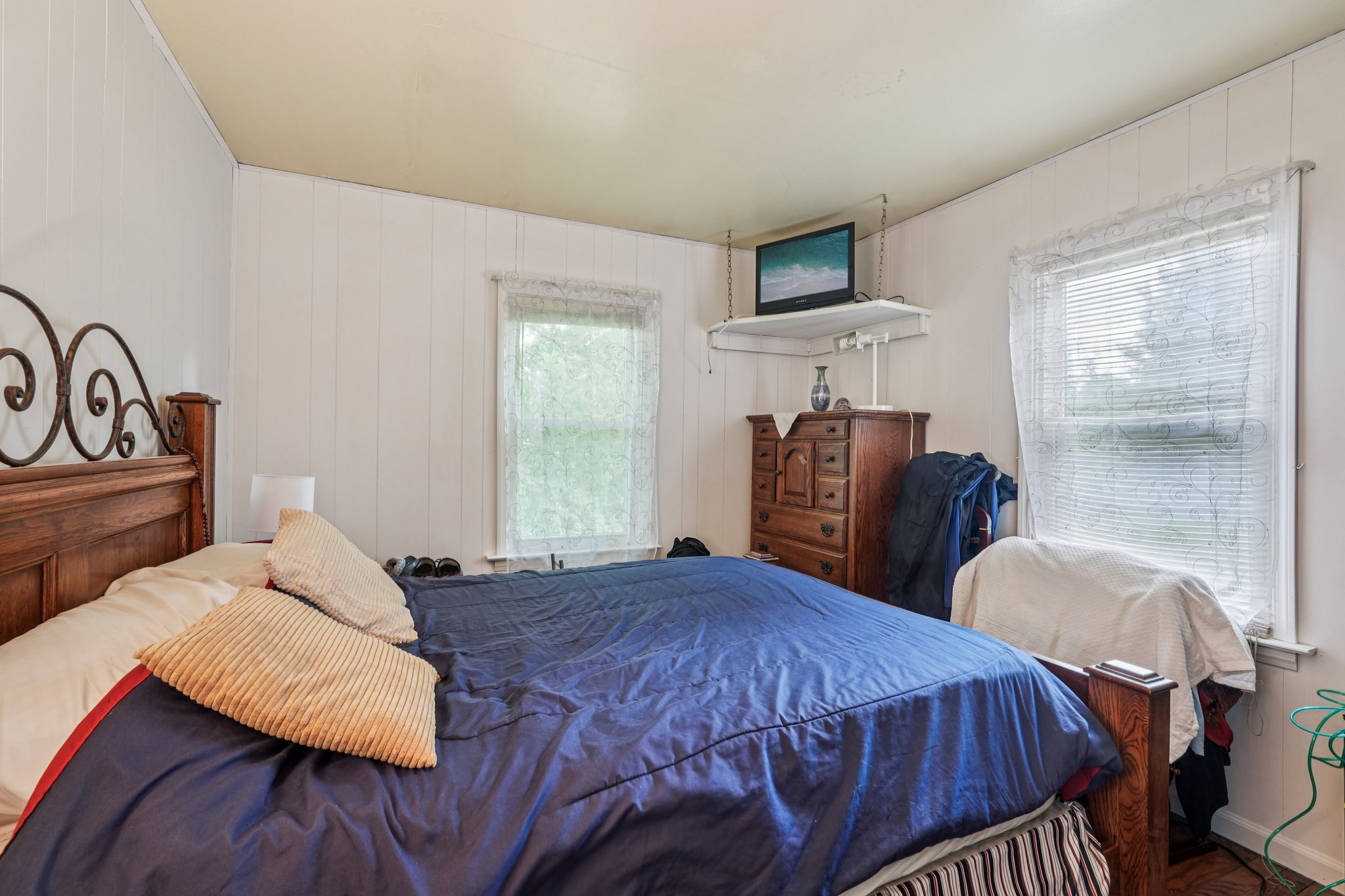 Hustis Rd-S0609-014.jpg