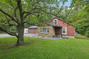 Hustis Rd-S0609-003.jpg