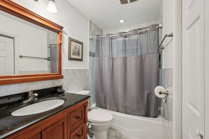 Hustis Rd-S0609-016.jpg