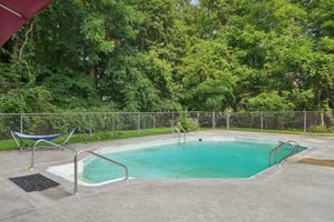 Hustis Rd-S0609-024.jpg