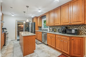 Hustis Rd-S0609-010r.jpg