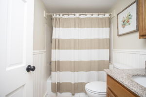  11 Jr Terrace, Randolph, MA 02368, US Photo 25