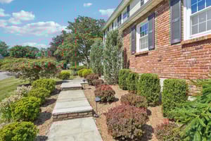 Kendall Dr-S0509-004.jpg