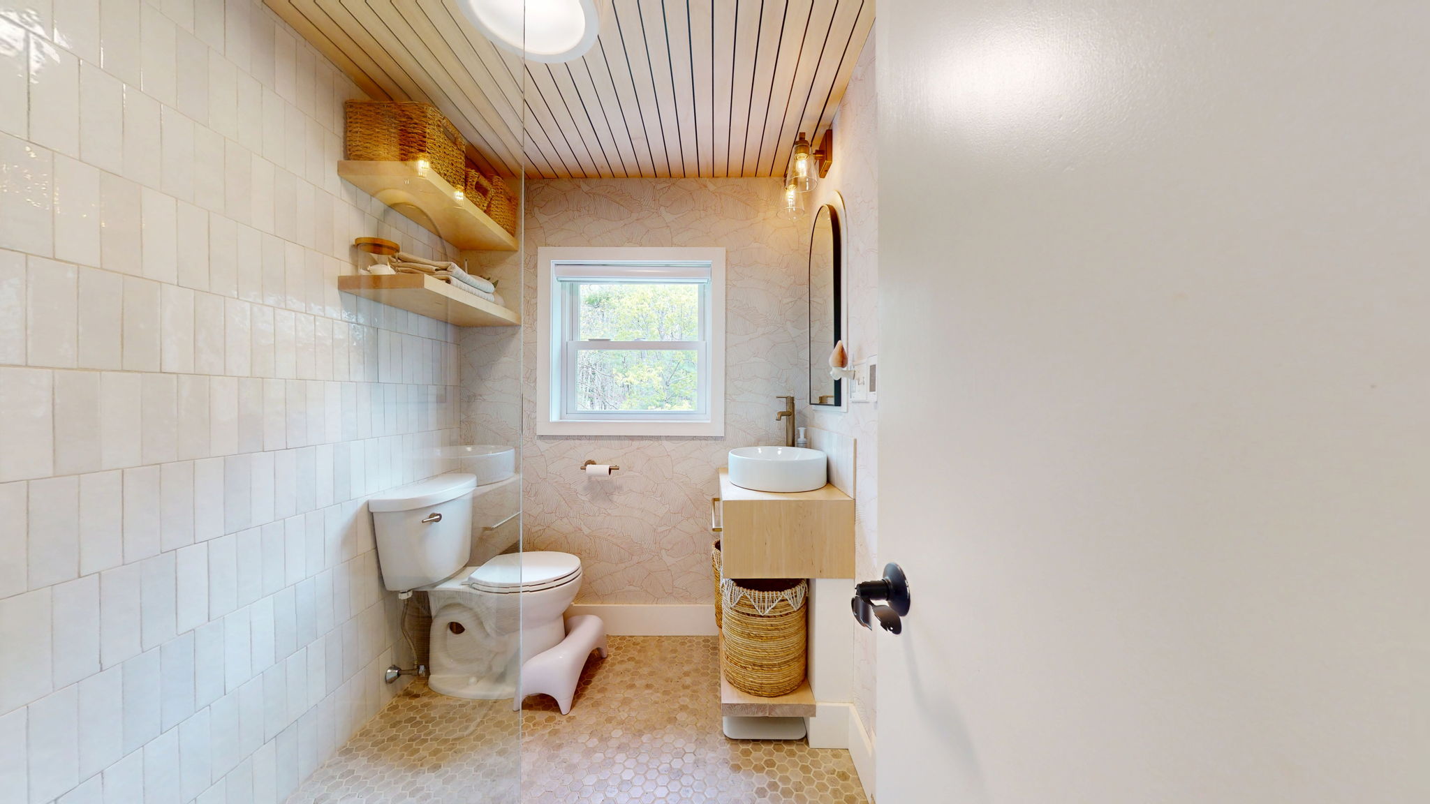 Second floor bathroom, radiant heat