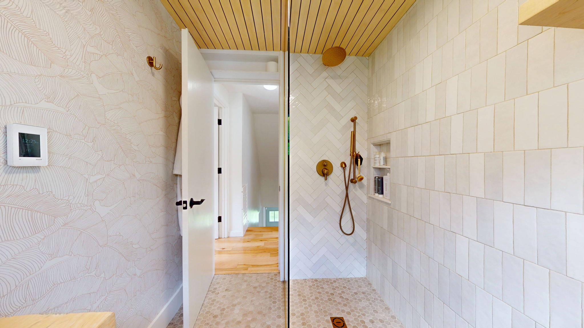 Walk-in shower