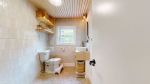Second floor bathroom, radiant heat