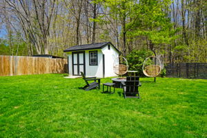 Gardening shed