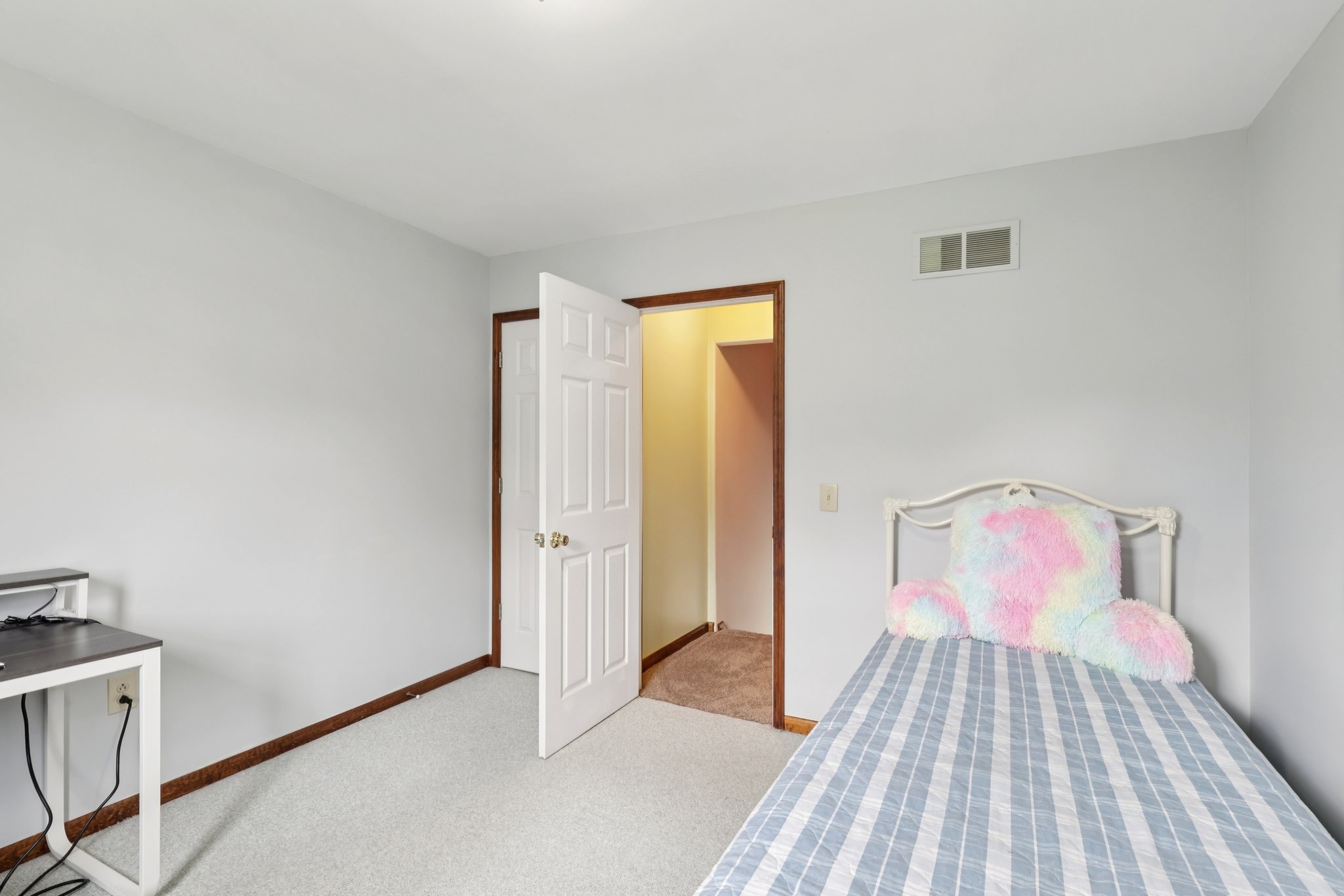 Mill St-S2003-019.jpg