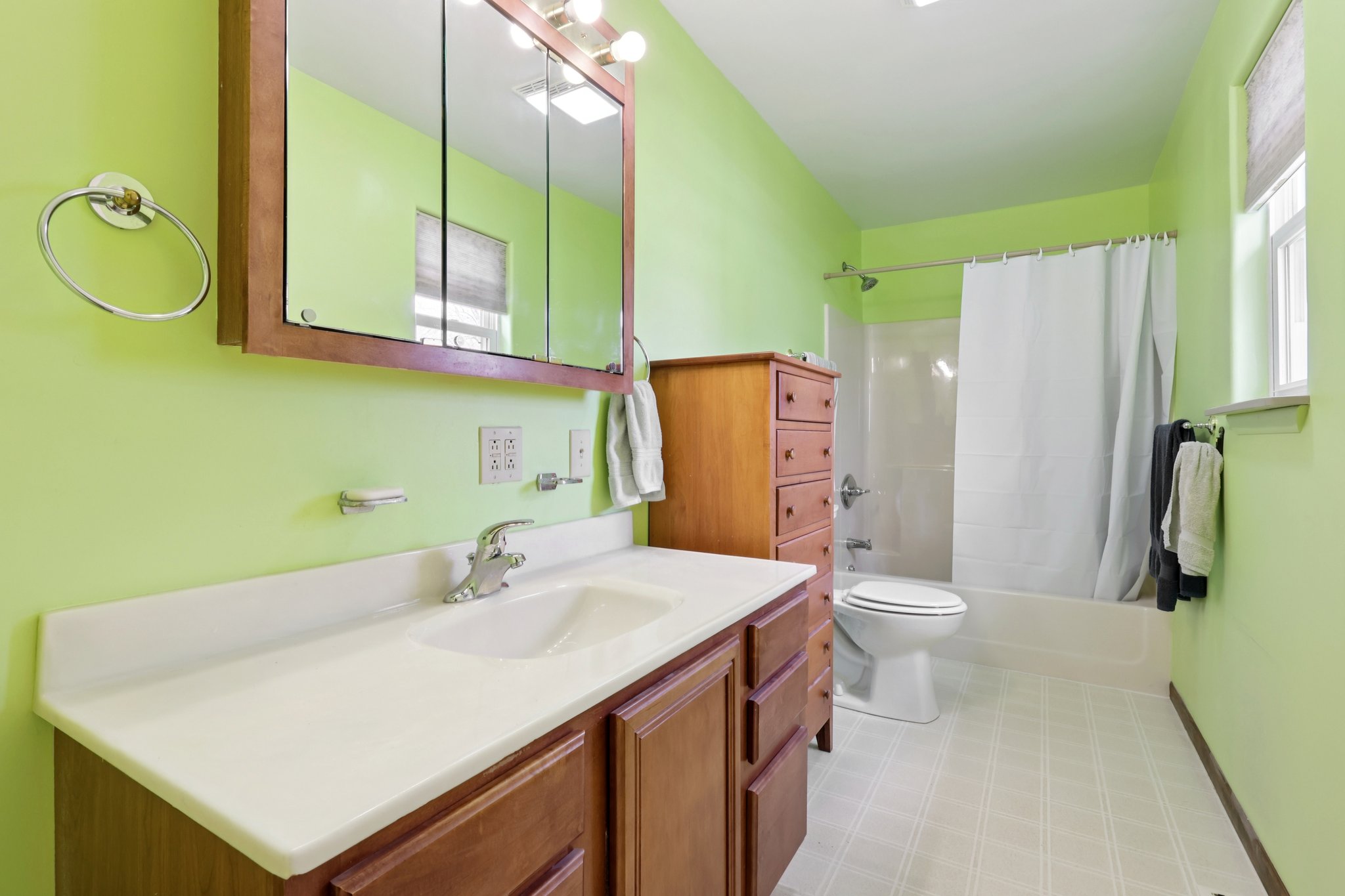 Mill St-S2003-025.jpg