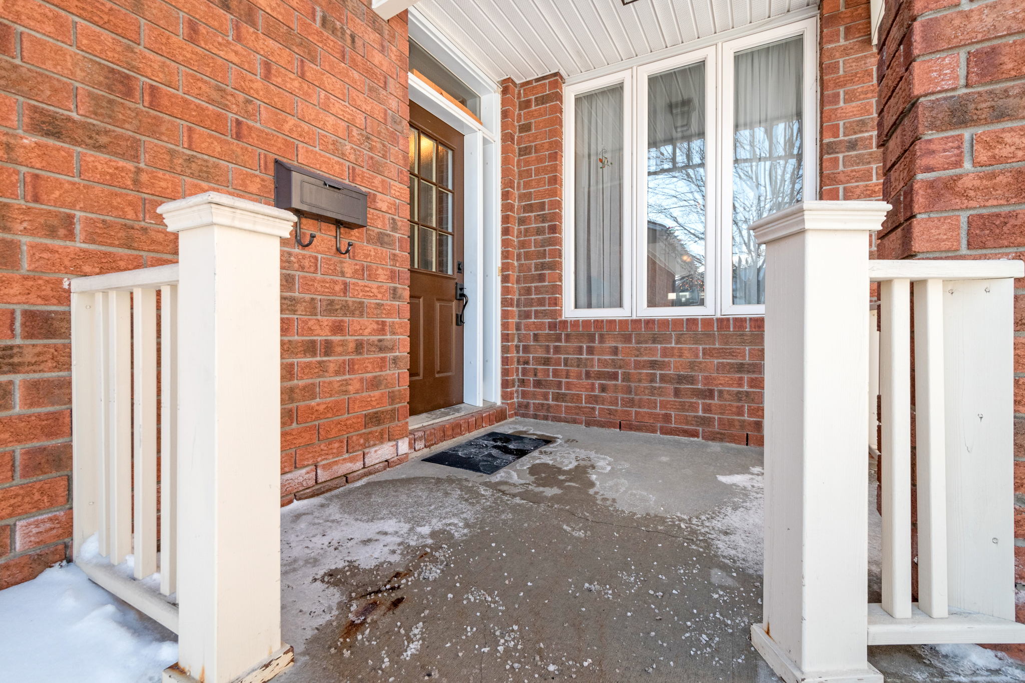 11 Milner Downs Crescent, Ottawa, ON K2M 2S6 | Tezz Photography