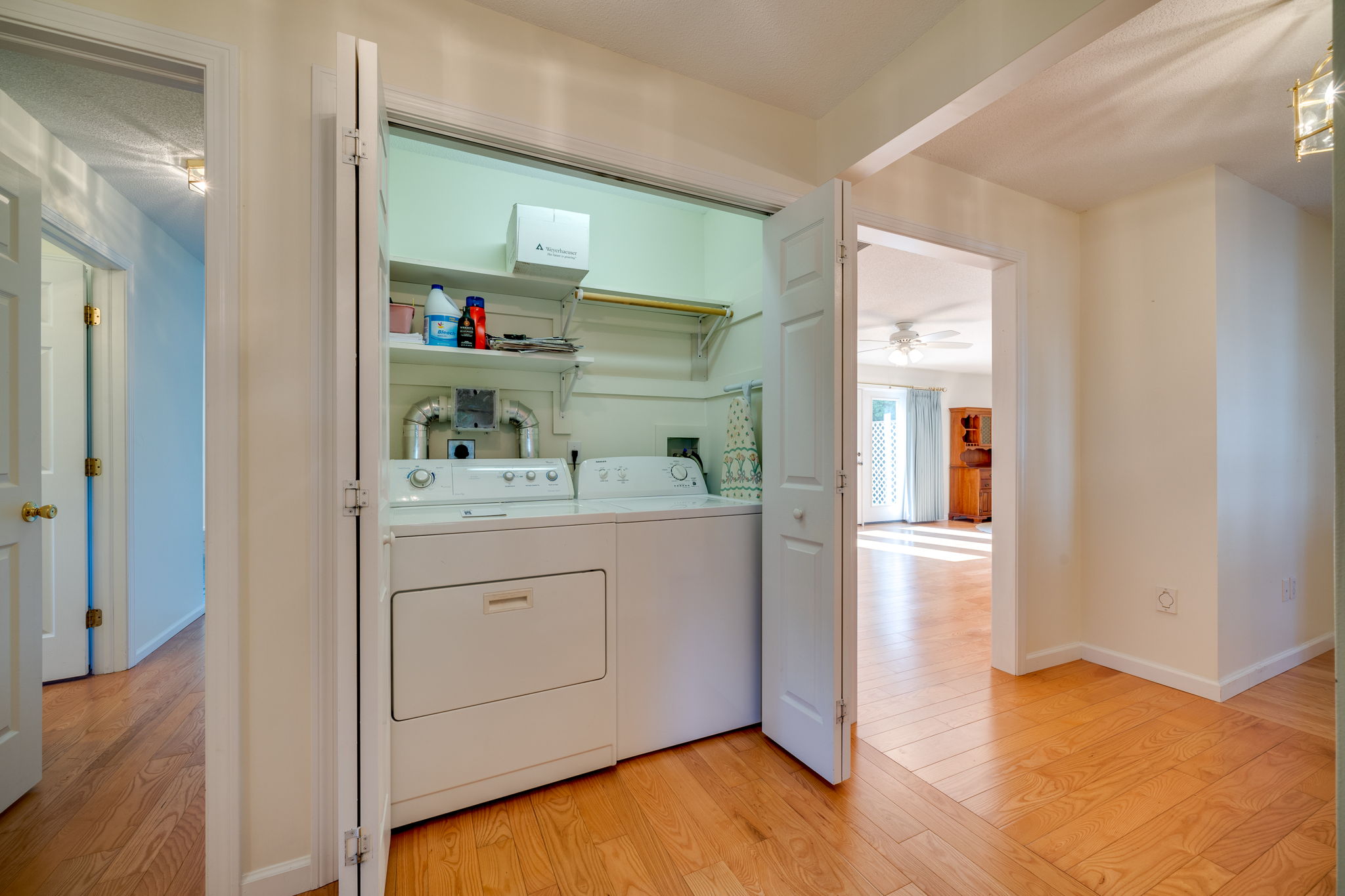  11 Mohegan Square, Mansfield, CT 06250, US Photo 16