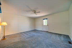  11 Mohegan Square, Mansfield, CT 06250, US Photo 25