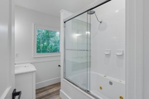 Ensuite bathroom in Guest bedroom 2.