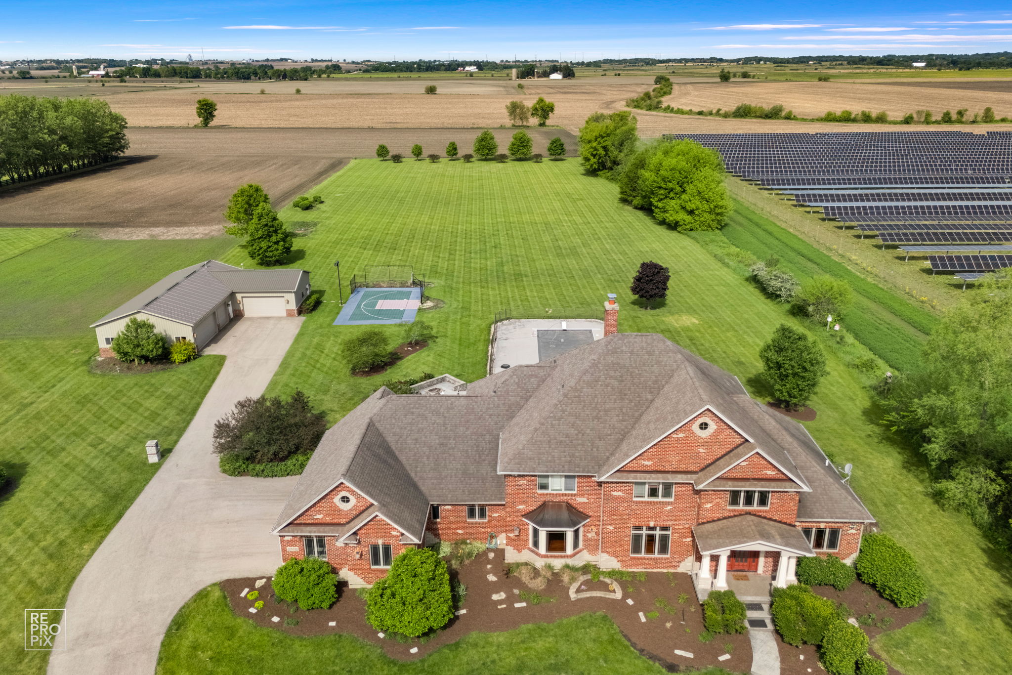 11N720 Muirhead Rd, Elgin, IL 60124_002