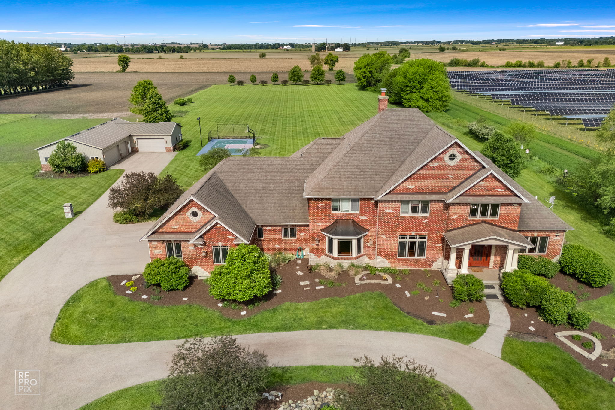 11N720 Muirhead Rd, Elgin, IL 60124_003