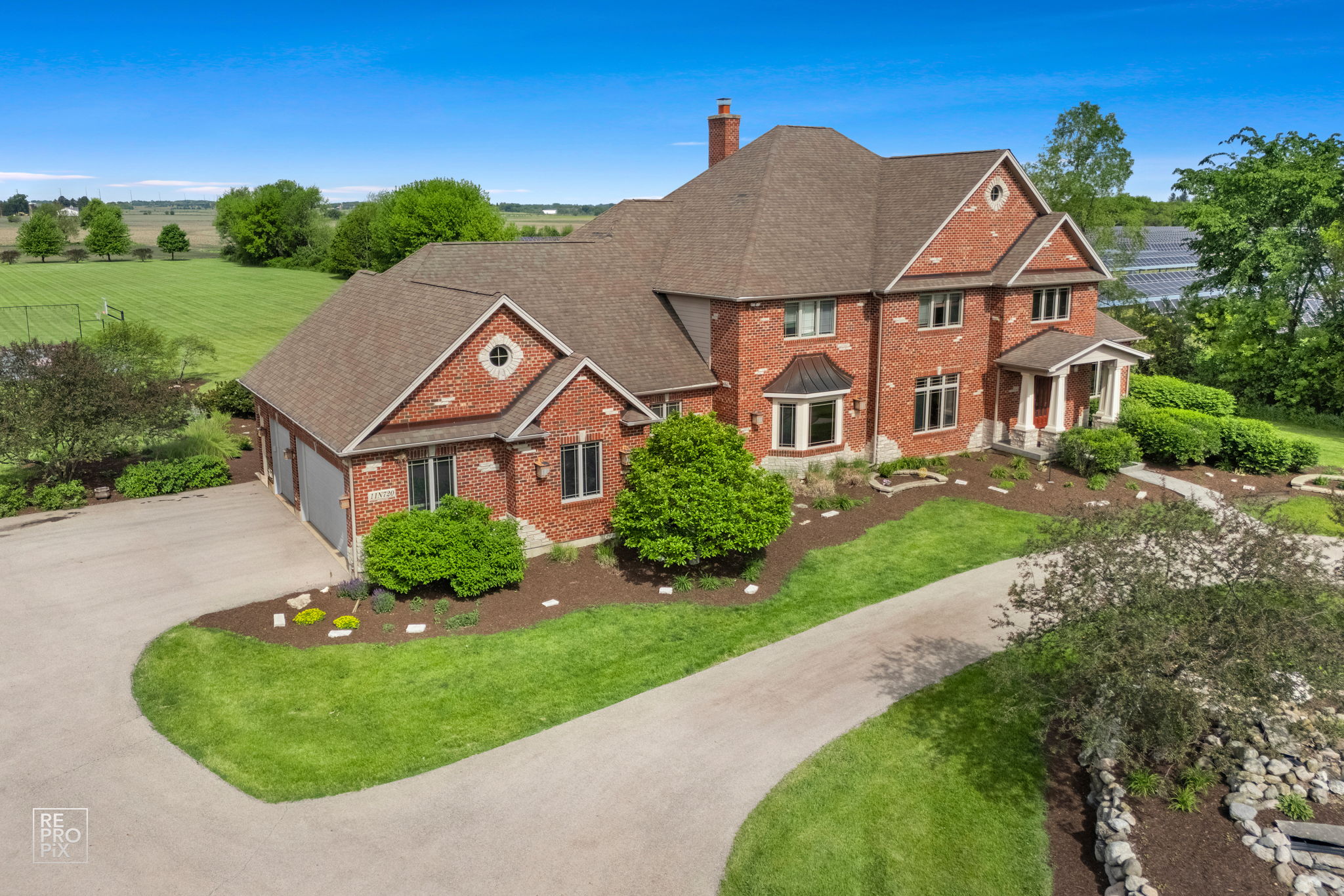 11N720 Muirhead Rd, Elgin, IL 60124_005