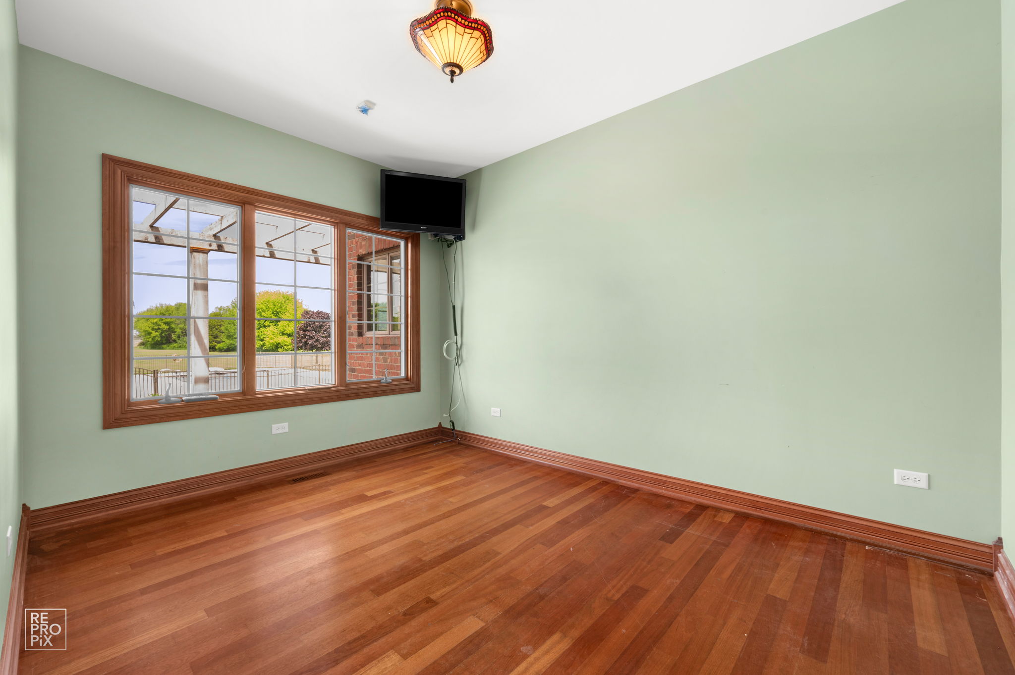 11N720 Muirhead Rd, Elgin, IL 60124_024