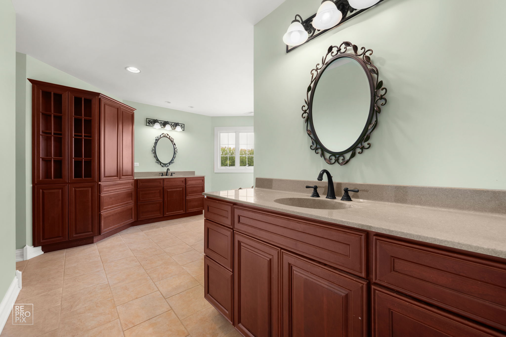 11N720 Muirhead Rd, Elgin, IL 60124_026