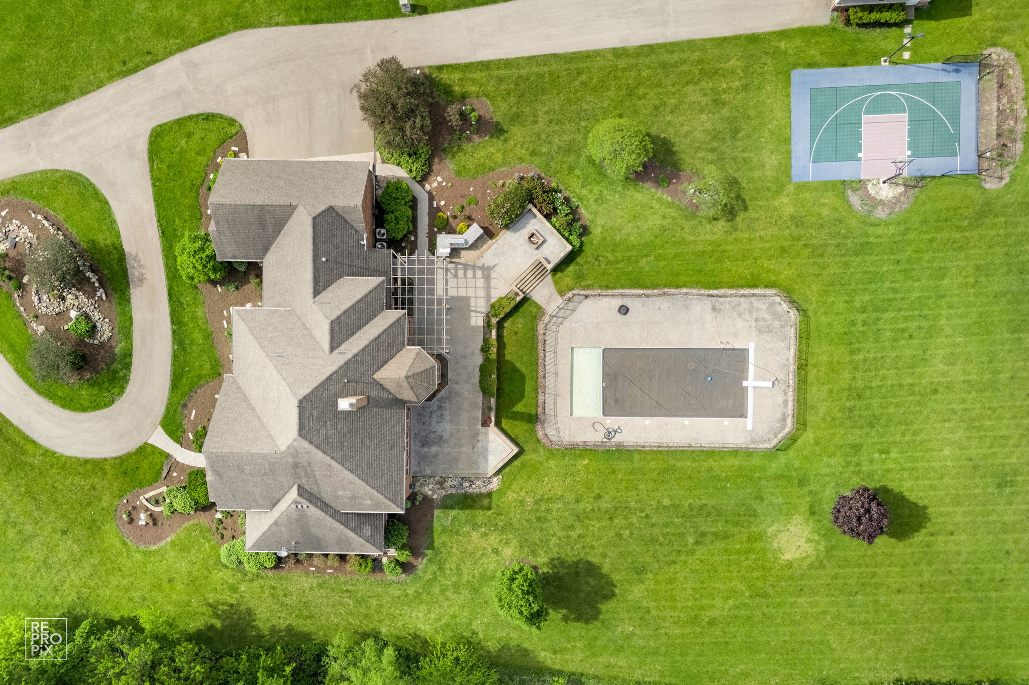 11N720 Muirhead Rd, Elgin, IL 60124_052